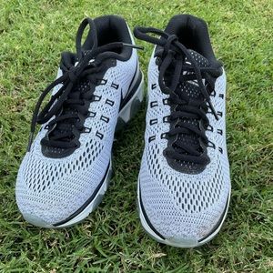 Nike Run Easy shoes 👟